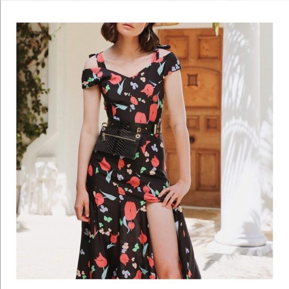NWT Alice McCall One Kiss Floral Midi Dress - Picture 4 of 8